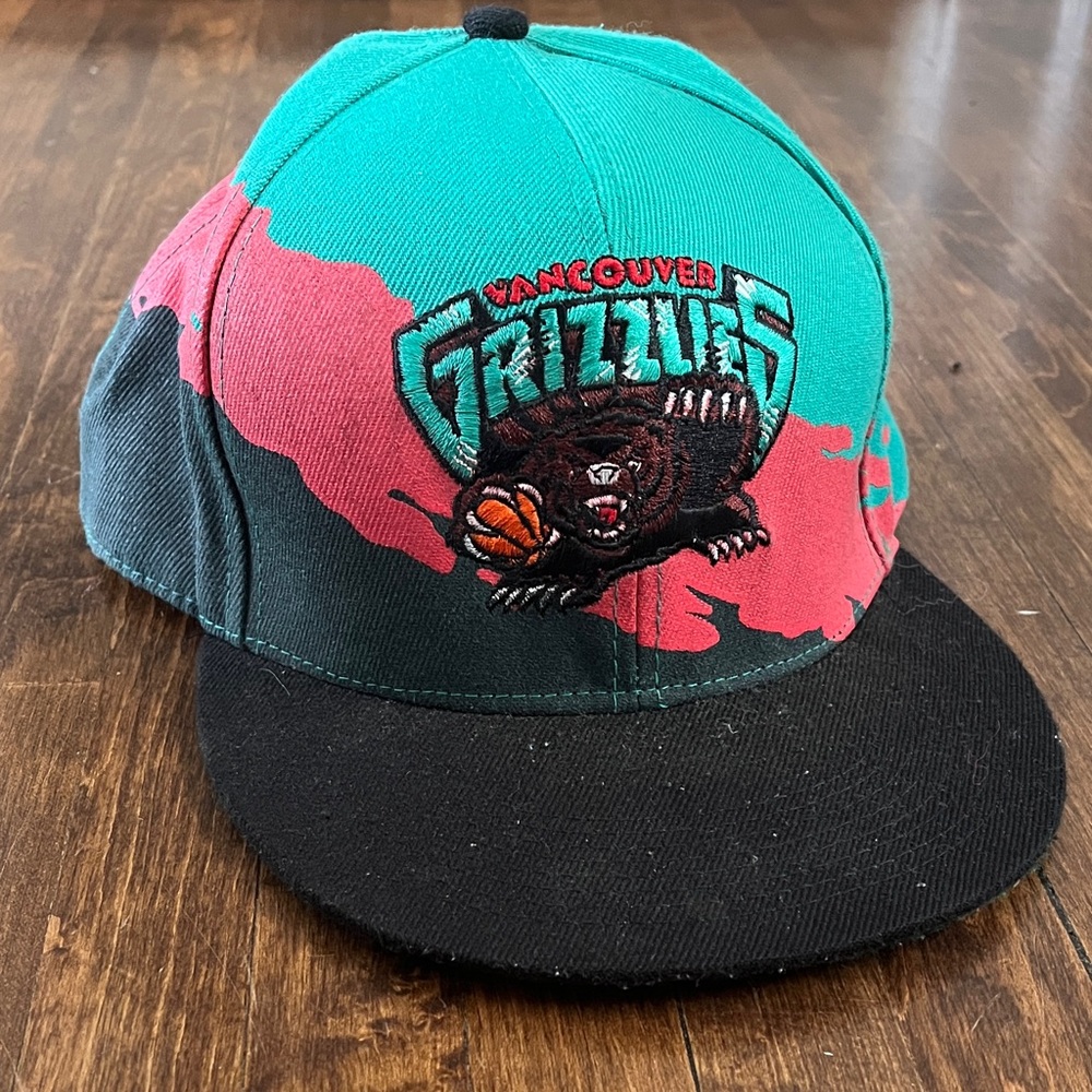 Vintage Vancouver Grizzlies Wool SnapBack Hat